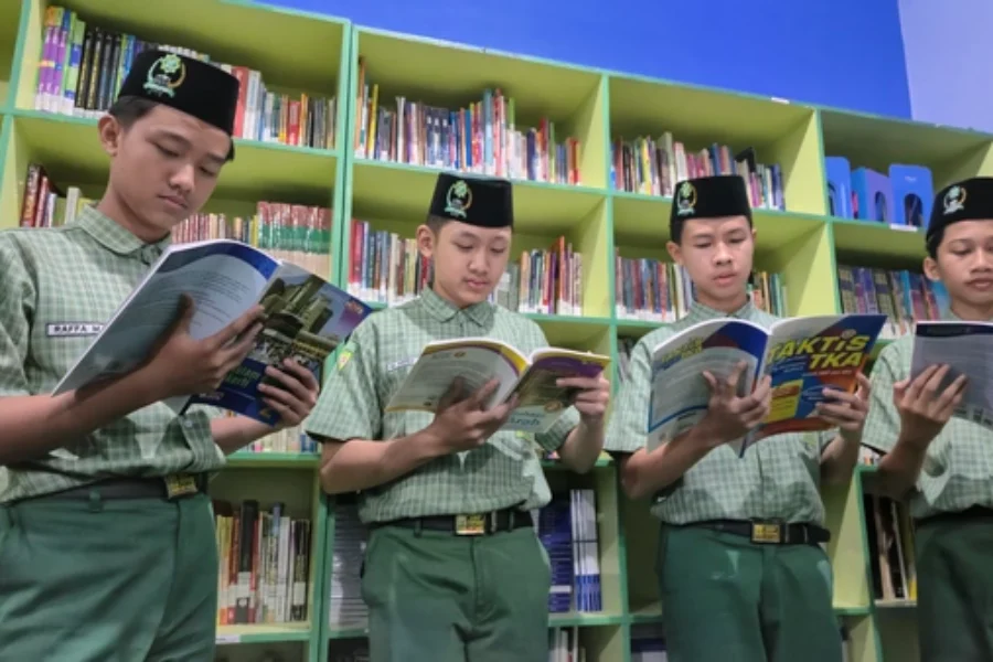 SMP IT (2) SMP IT (2)